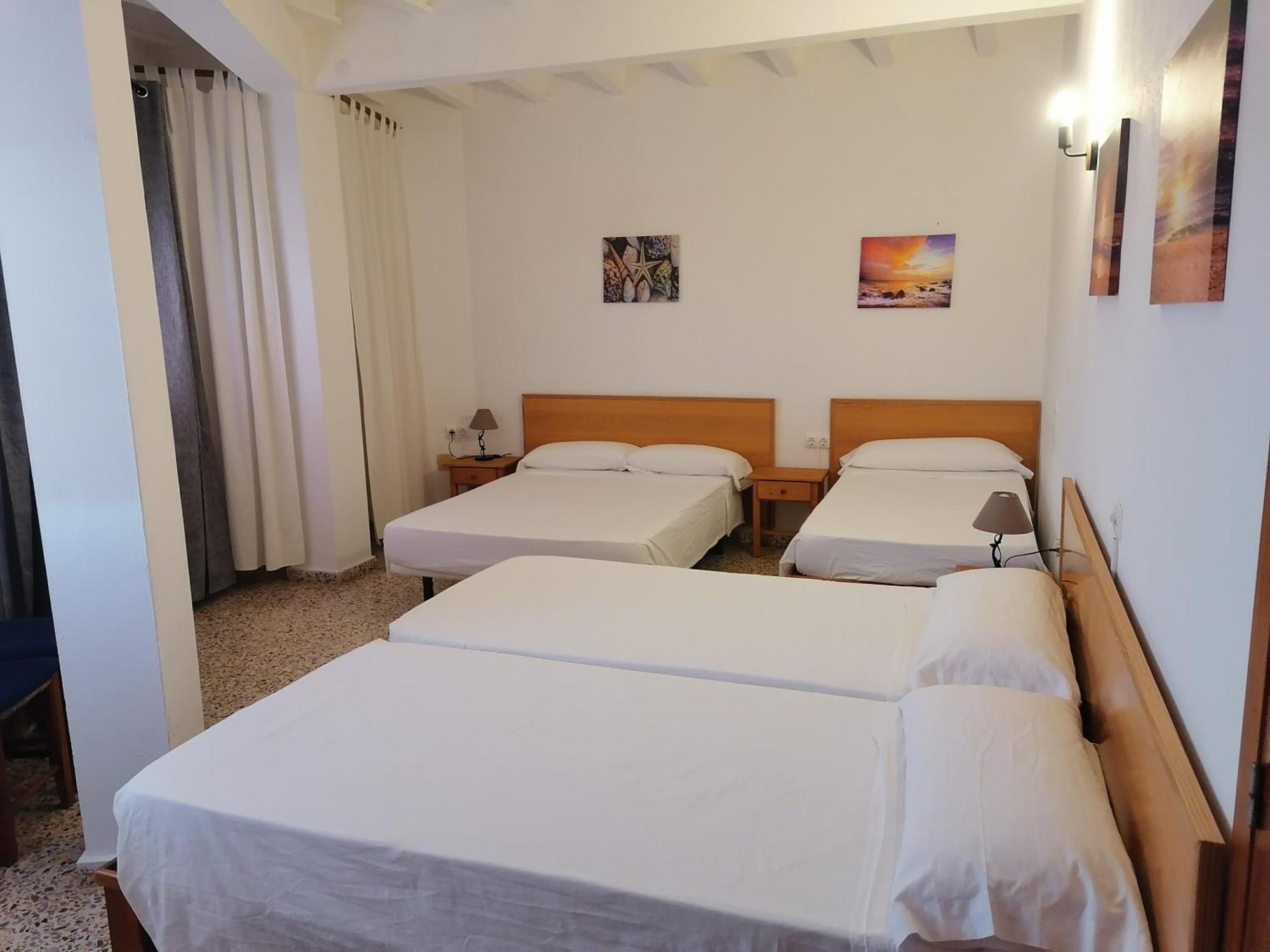 Hostal Pepe Сан-Ферран-де-Сес-Рокес Экстерьер фото