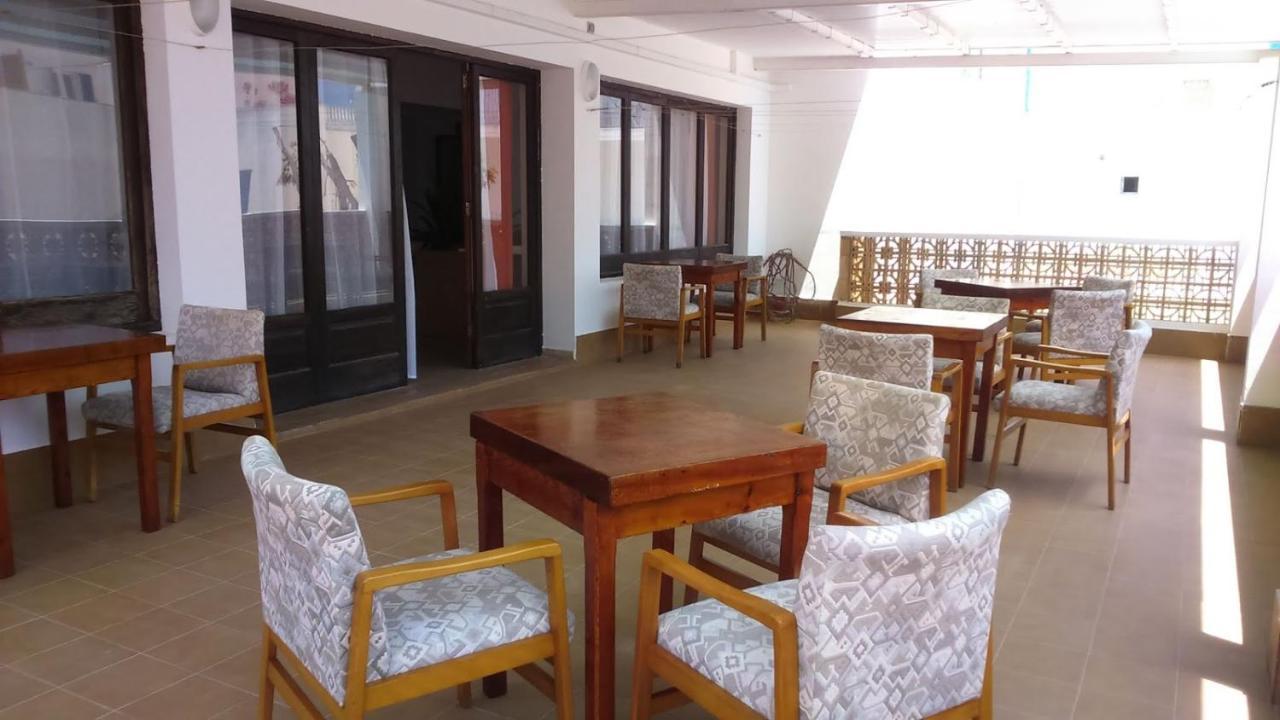 Hostal Pepe Сан-Ферран-де-Сес-Рокес Экстерьер фото