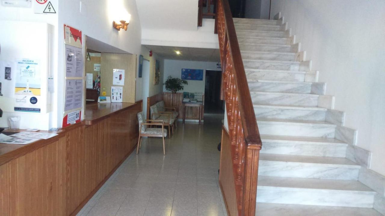 Hostal Pepe Сан-Ферран-де-Сес-Рокес Экстерьер фото